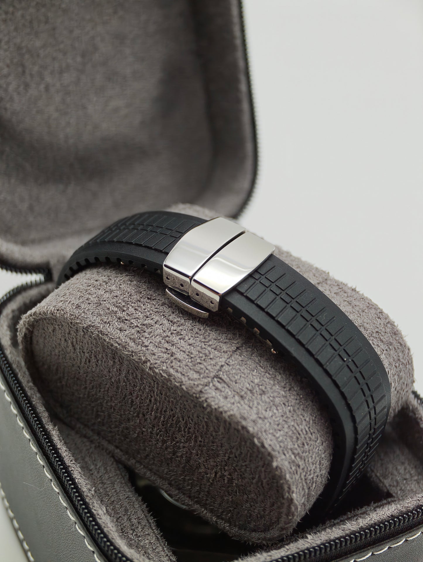 Black Aquanaut – 40mm – NH35 Automatic