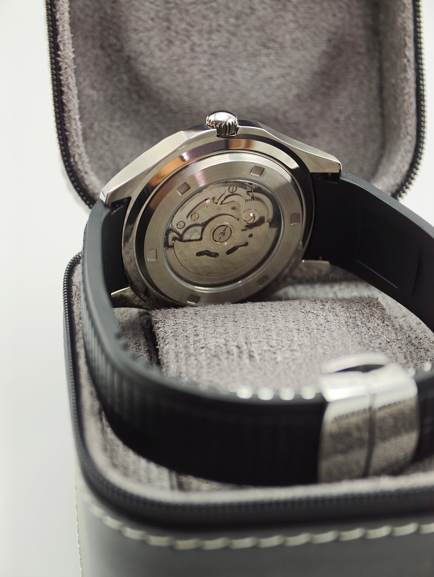 Black Aquanaut – 40mm – NH35 Automatic
