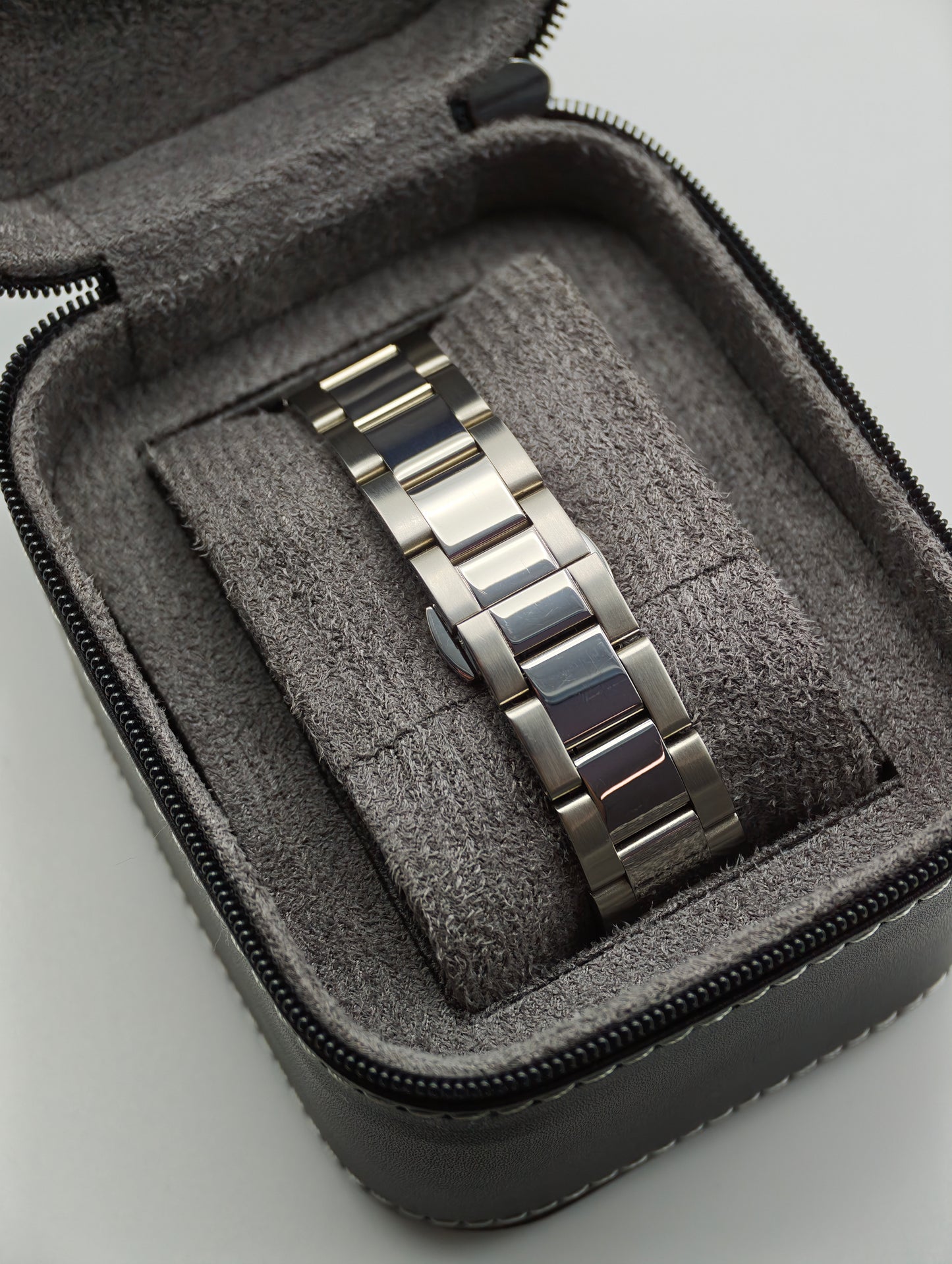 Silver Crest – Tapestry Dial Automatic
