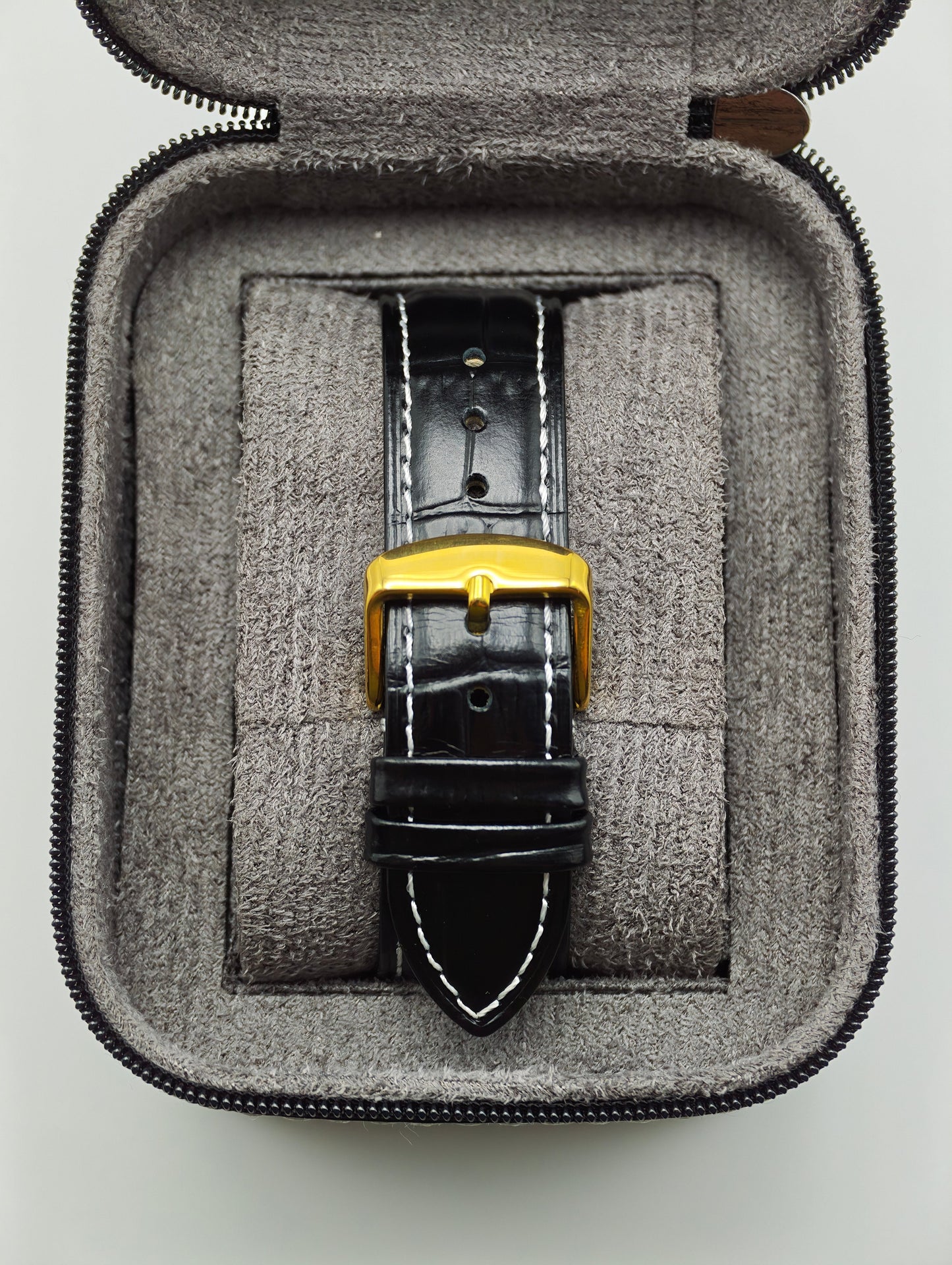 Seiko Tank Style – Roman Dial Gold Case 31mm Quartz