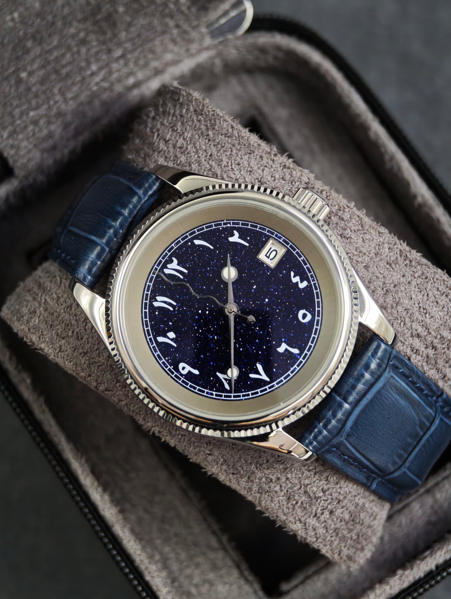Silver Arabian Nights | 39mm Automatic