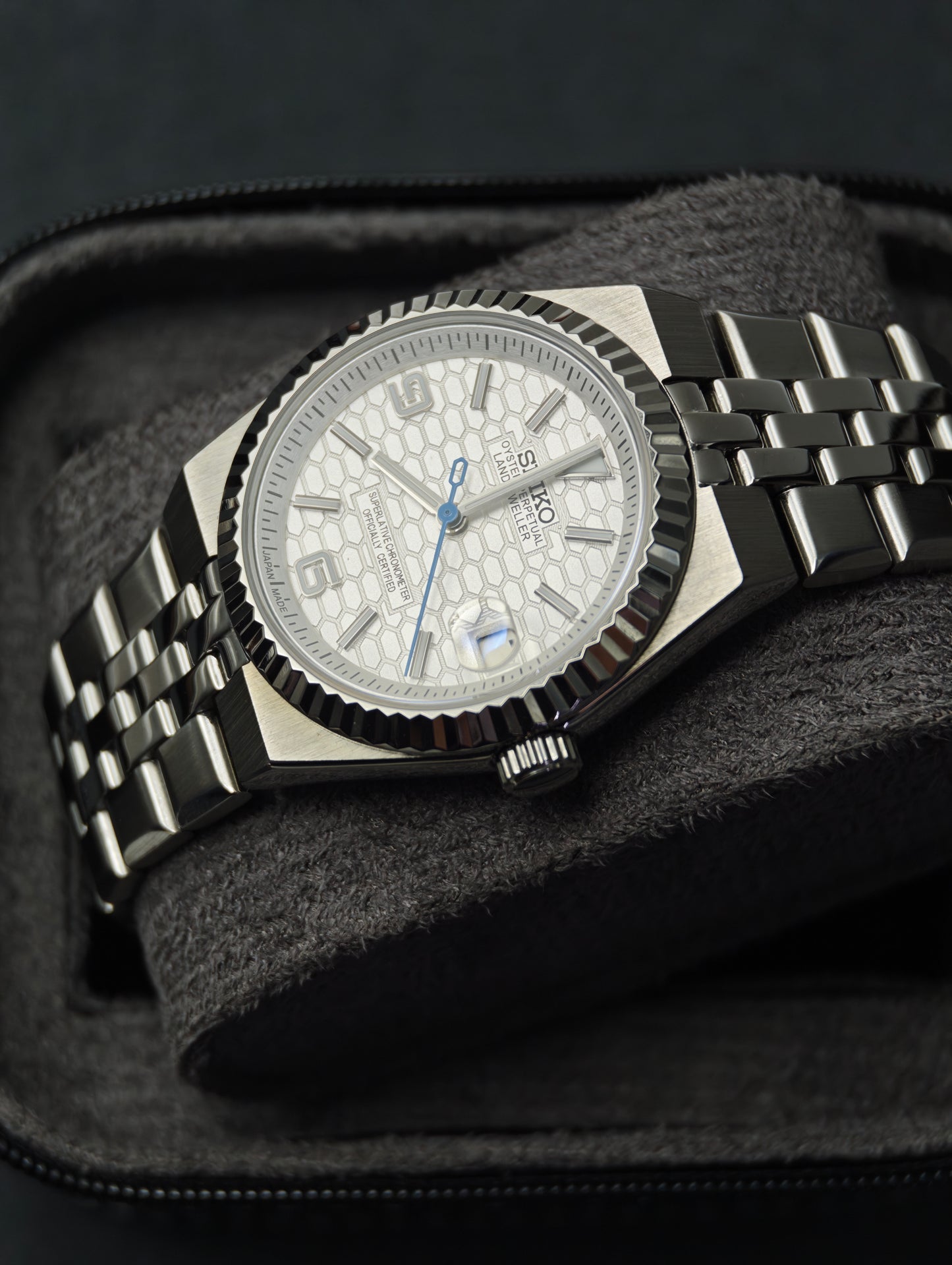Glacier Land Dweller | 36mm Automatic