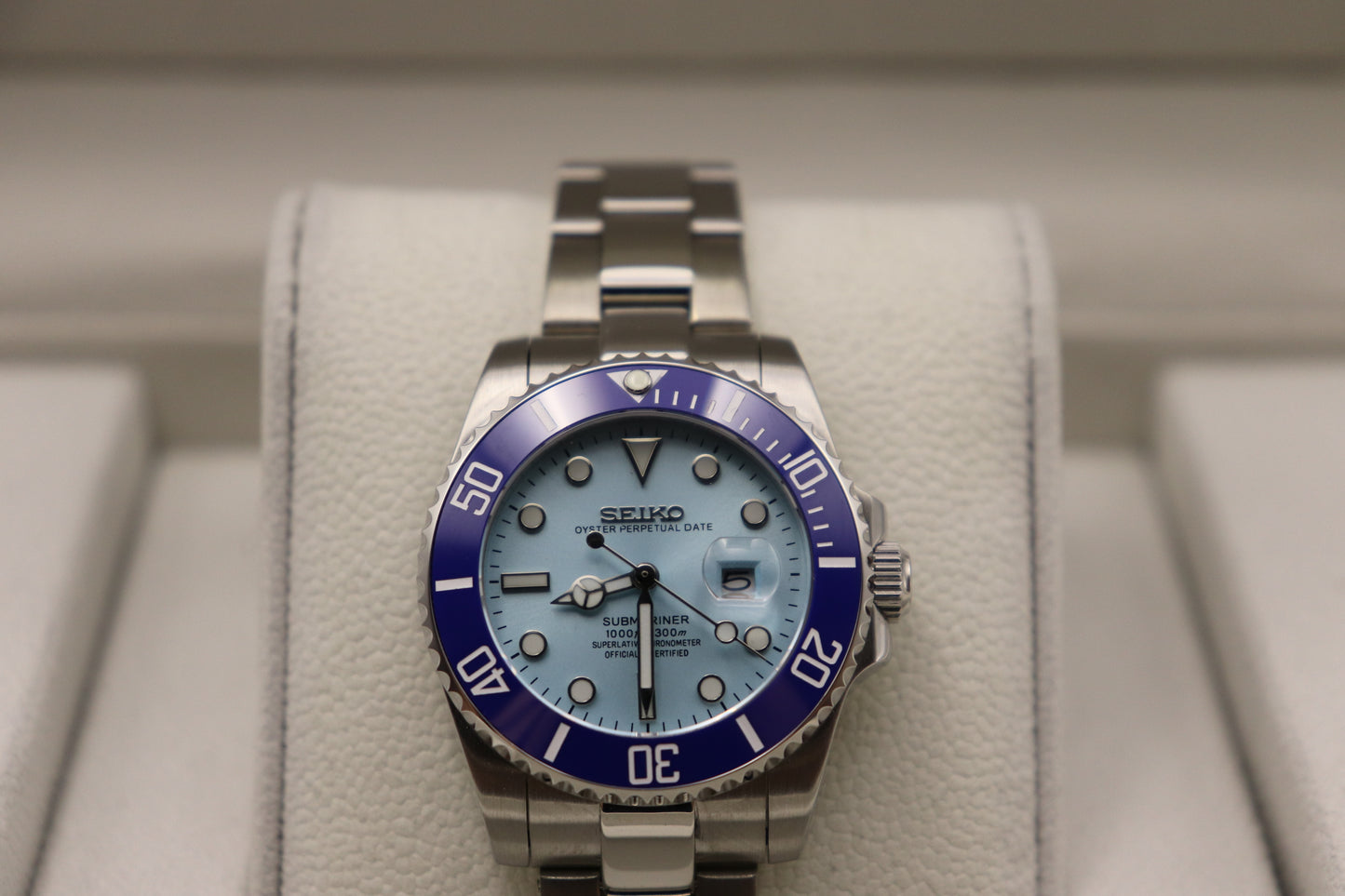 Blue Diver – Light Blue Dial – 34mm – NH05