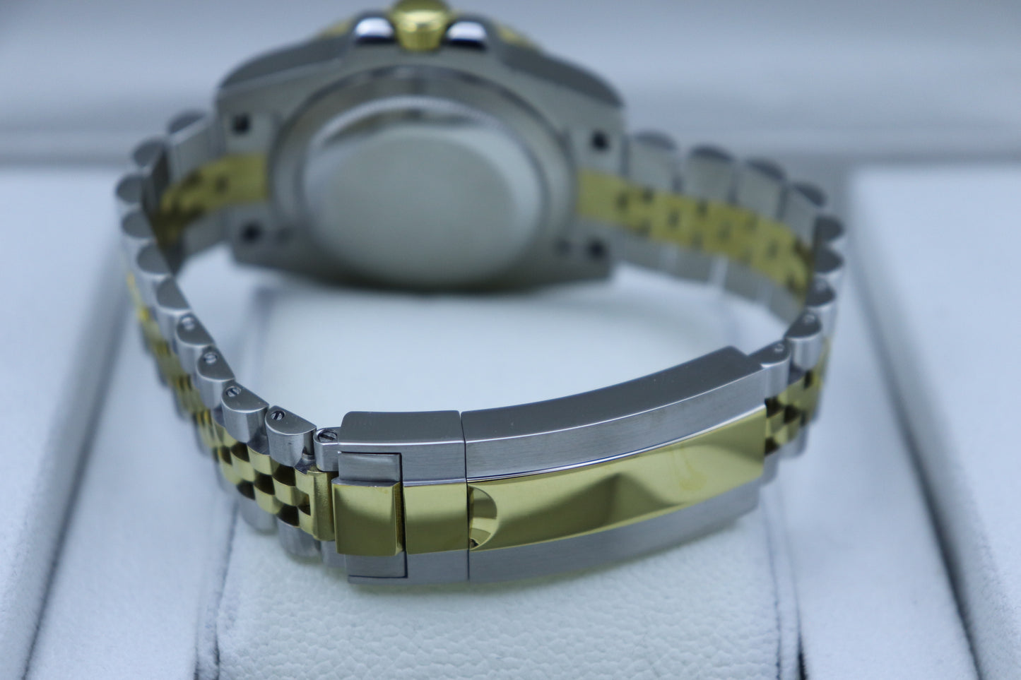 Green Diver – Two Tone – 40mm – NH35